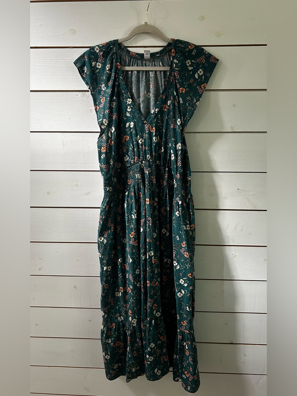 Old Navy Green Floral Smocked V Neck Midi Women’s Dress Size XL